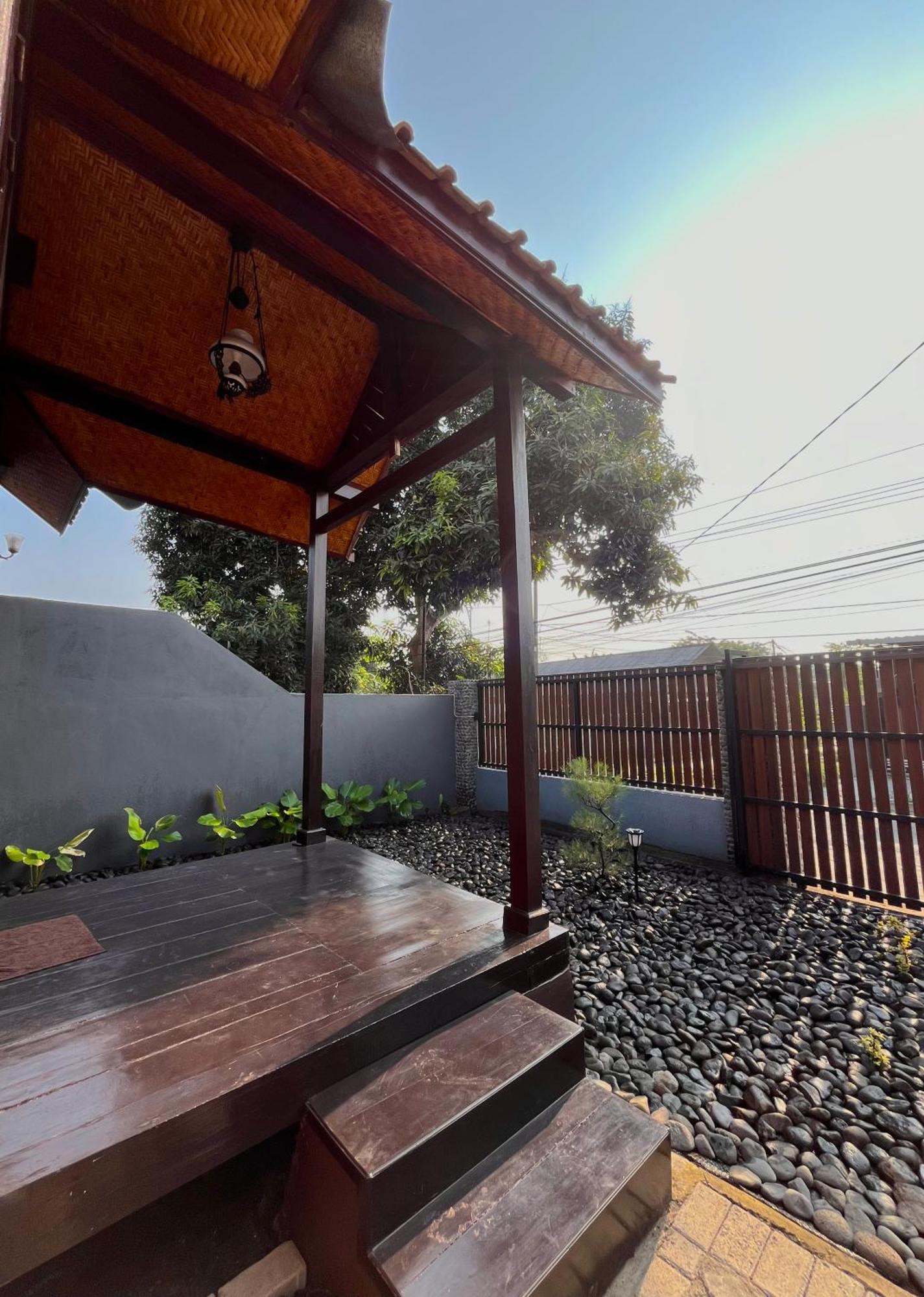 Joglo Homestay Banyuwangi Banyuwangi  Exterior foto